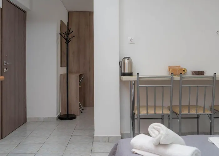 Cozy Garden Hideaway * Kalambaka